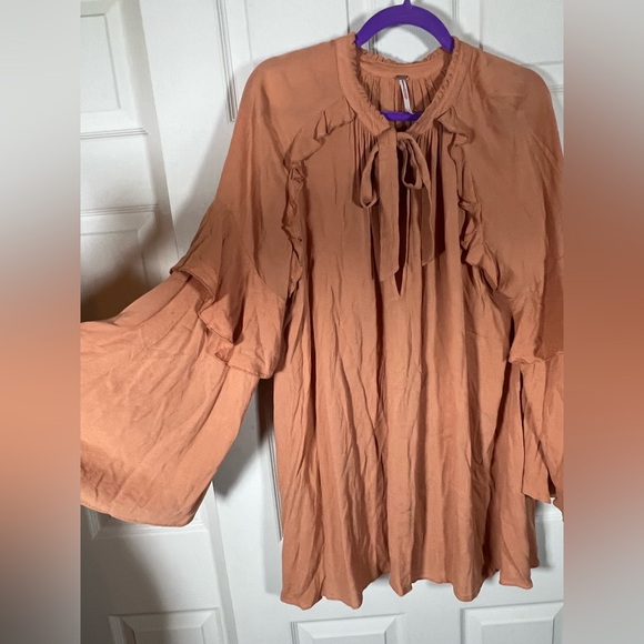 Free People Peach / Tan Ruffle Tunic or Mini Dress - Picture 2 of 6